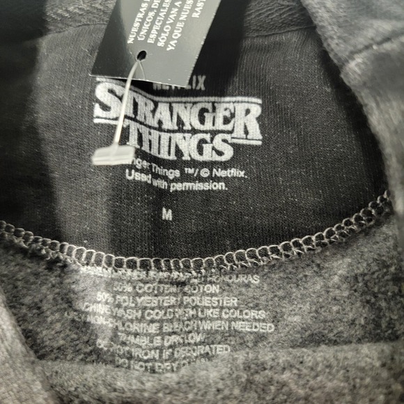 NEW STRANGER THINGS HELLFIRE CLUB Black Acid PULLOVER Sweatshirt Unisex Med - Picture 5 of 6